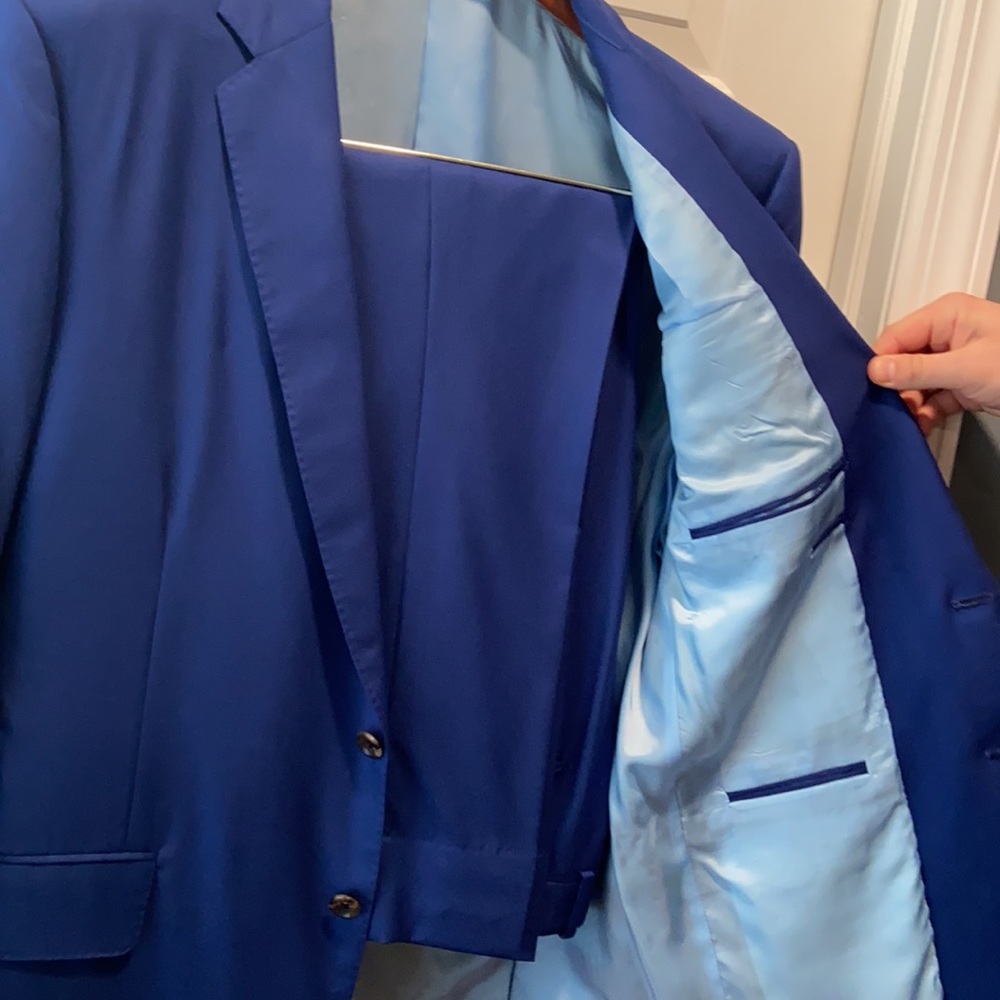 Custom Suit - Picture 4 of 6